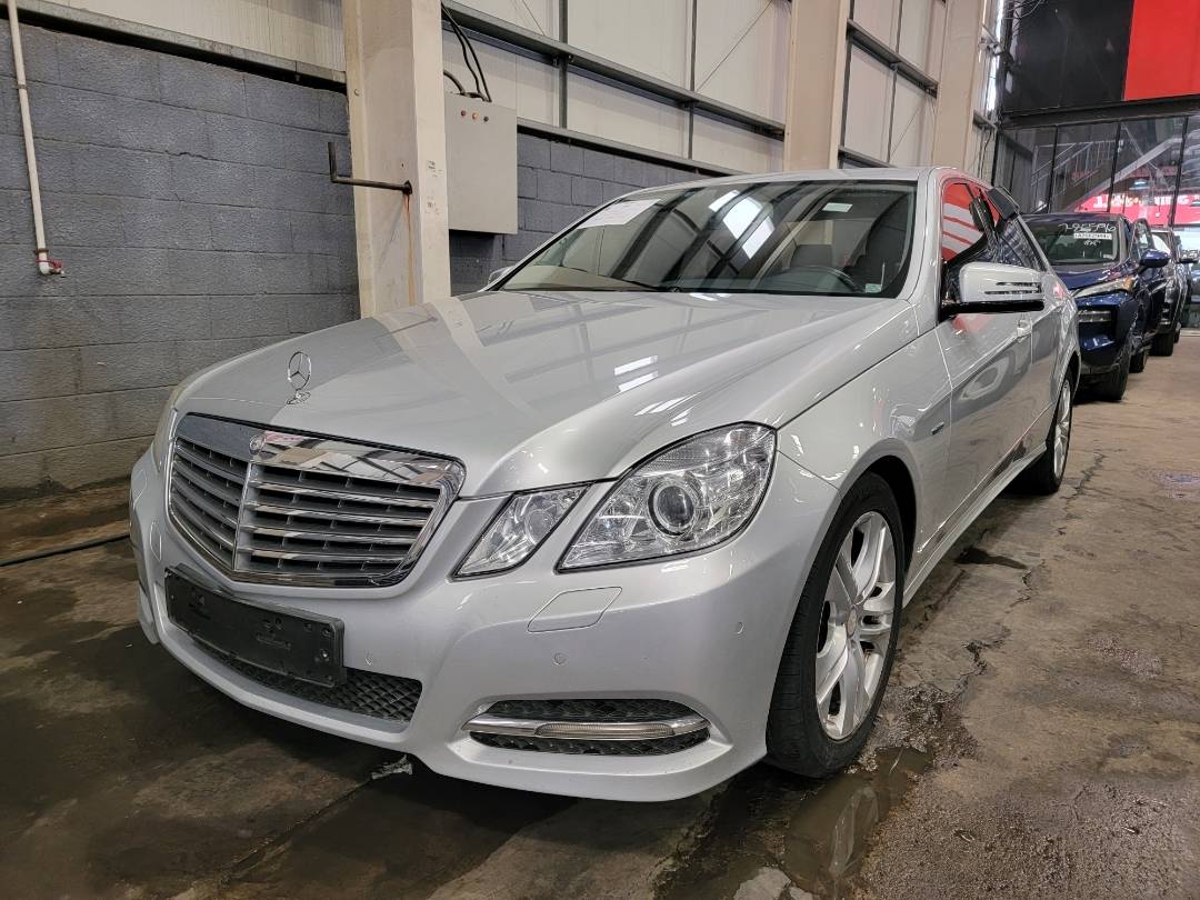 2011 MERCEDES BENZ E 200 CGI — 393653 KM — Lot A366832 — Main - Marhaba Auctions Used Cars - Image 5