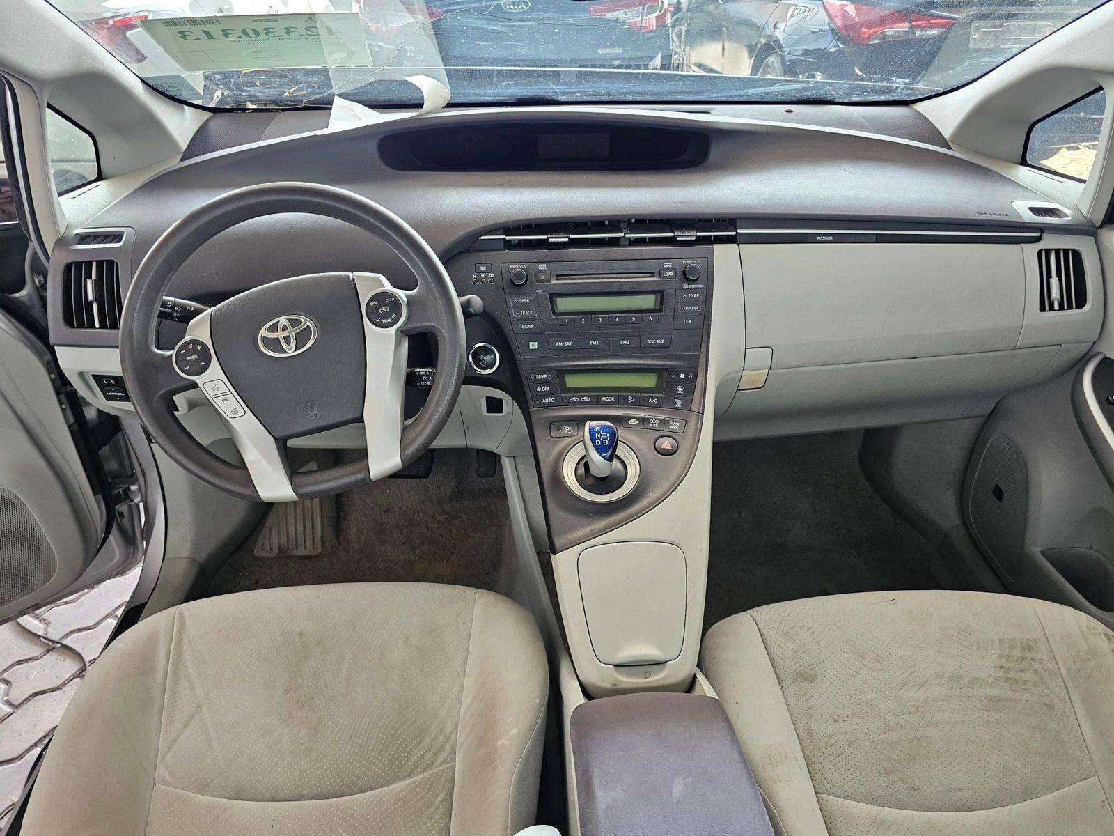 TOYOTA PRIUS 2011 - Marhaba Auction Used Cars - Image 7