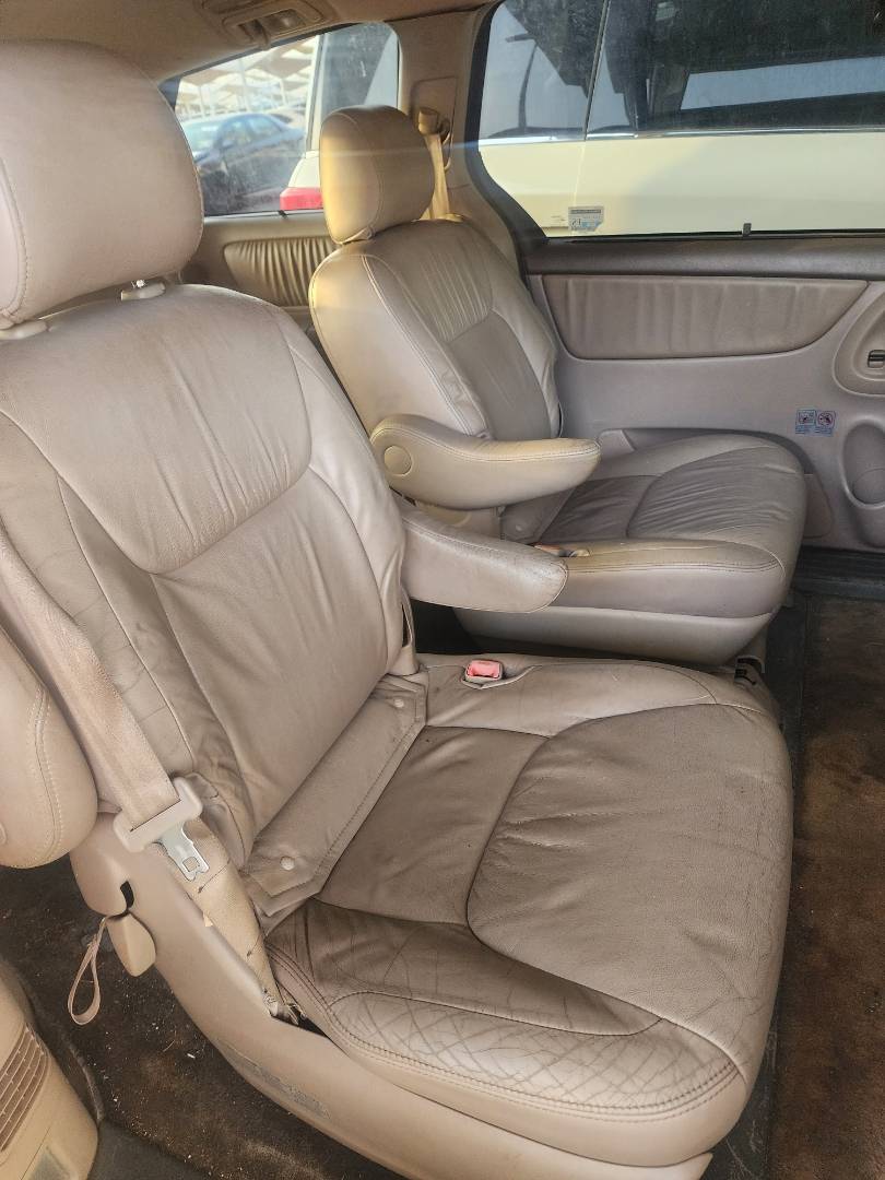 2007 TOYOTA SIENNA — 210901 Miles — Lot 37271384 - Marhaba Auctions Used Cars - Image 6