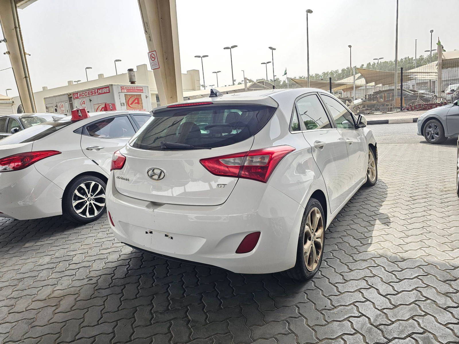 2013 HYUNDAI ELANTRA GT — 181831 Miles — Lot XDU094315 — Ind. 12 - Marhaba Auctions Used Cars - Image 3