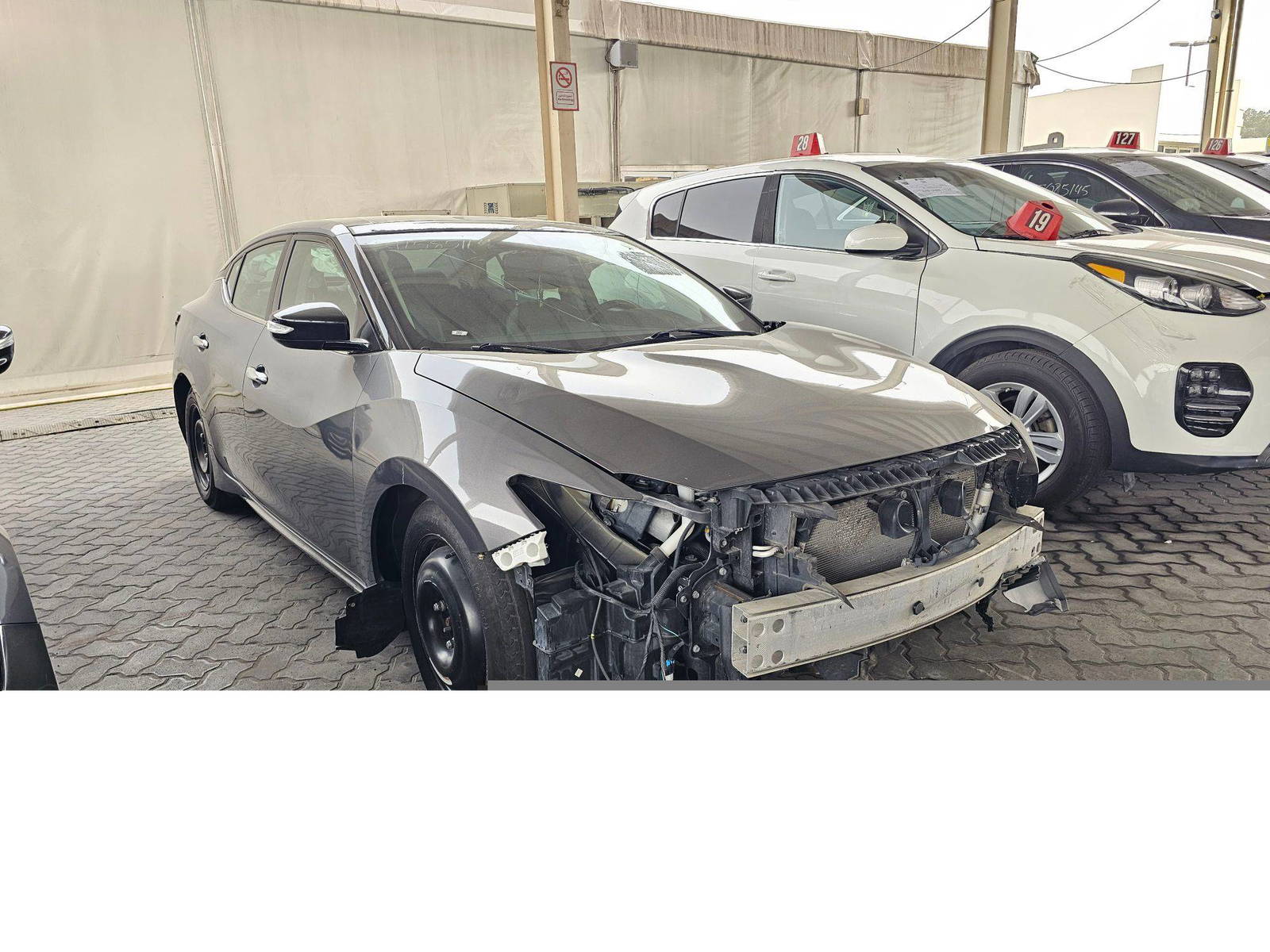 2019 NISSAN MAXIMA — 190811 Miles — Lot V0KC373884 — Souq - Marhaba Auctions Used Cars - Image 5