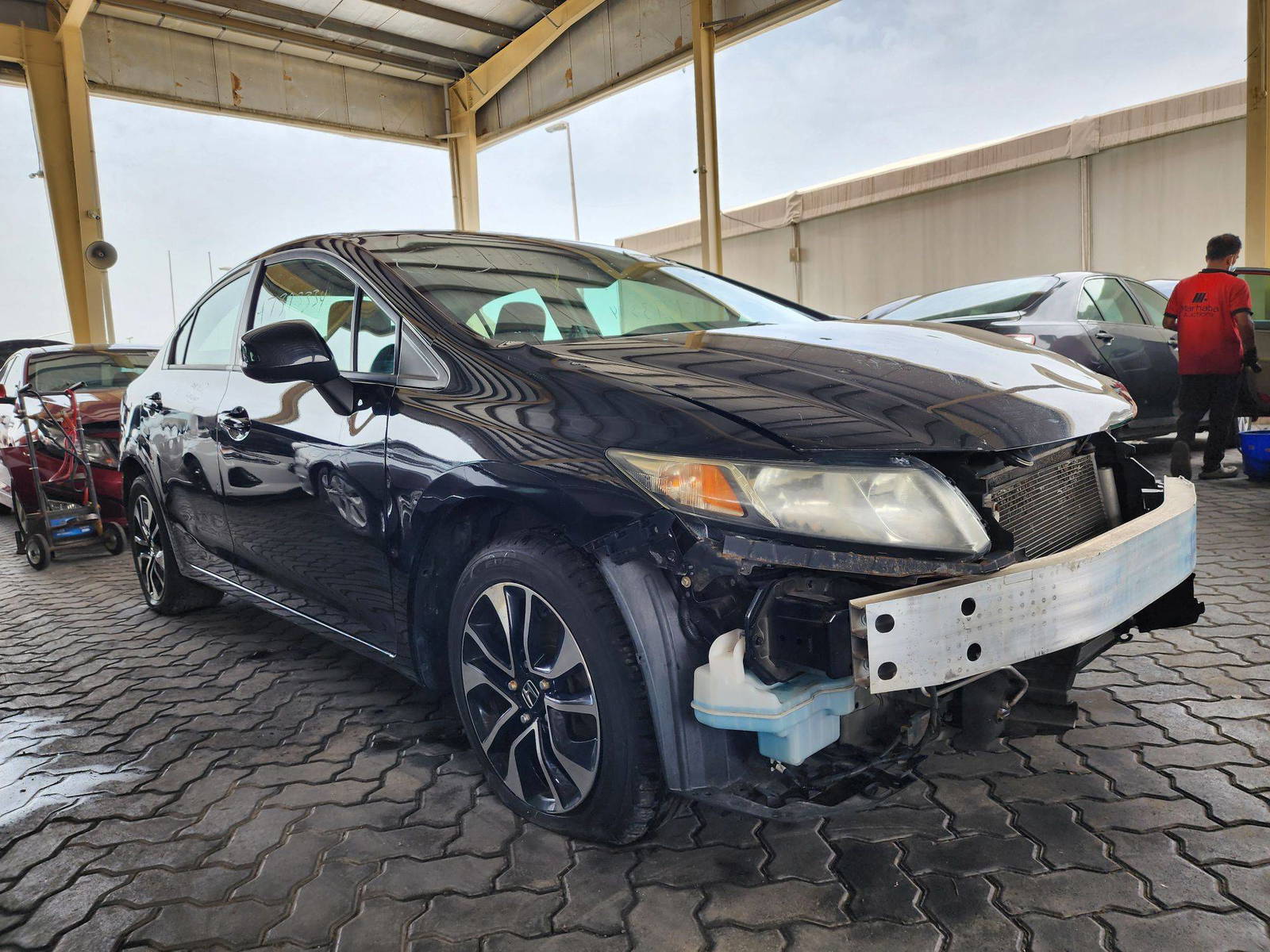 2013 HONDA CIVIC — 165717 Miles — Lot 47393334 — Souq - Marhaba Auctions Used Cars - Image 4
