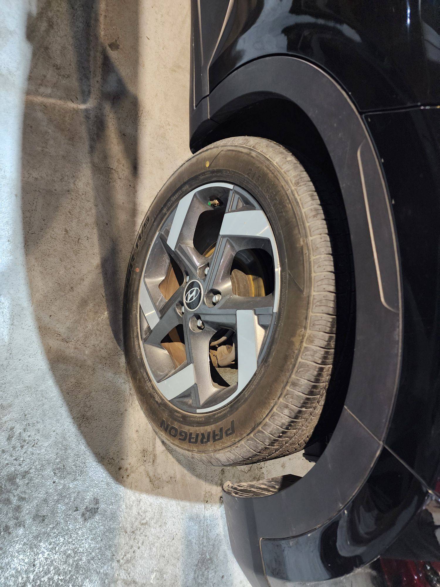 HYUNDAI VENUE SEL 2021 - Marhaba Auction Used Cars - Image 11