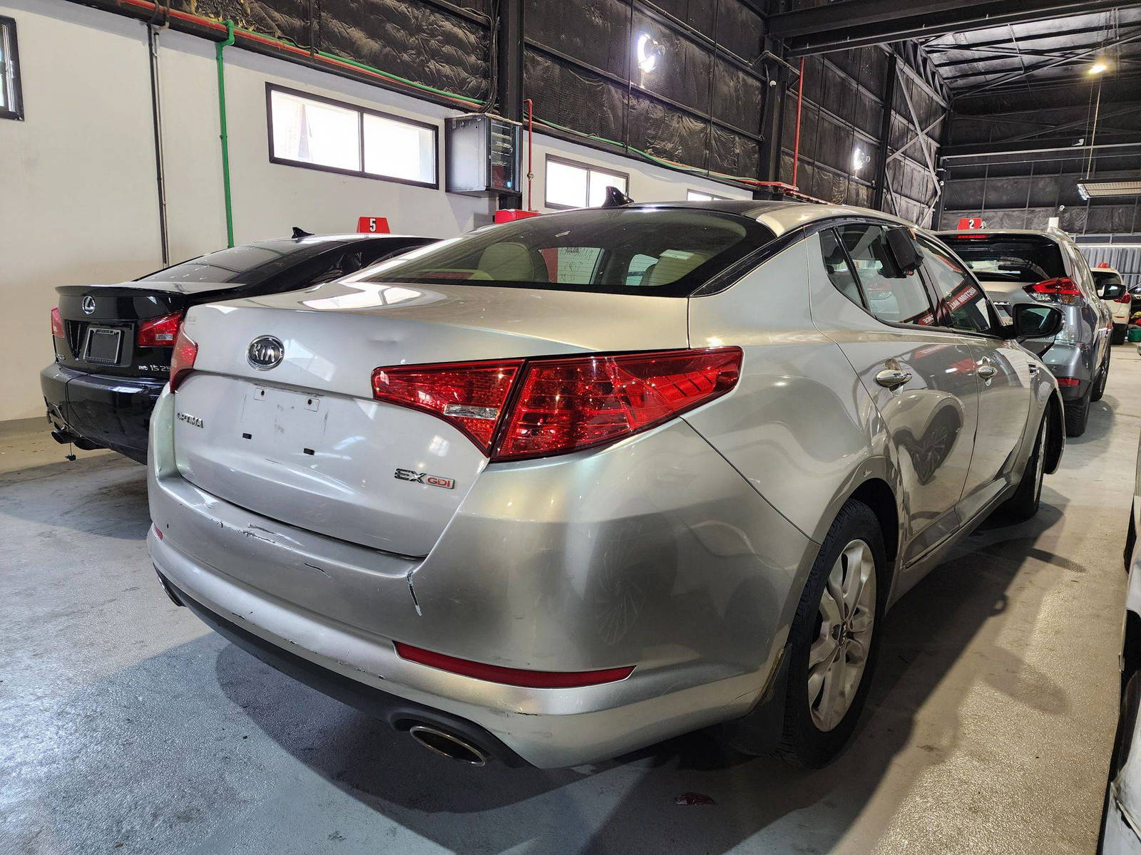 2011 KIA OPTIMA — 157345 Miles — Lot 5122867 — Al Quoz - Marhaba Auctions Used Cars - Image 3