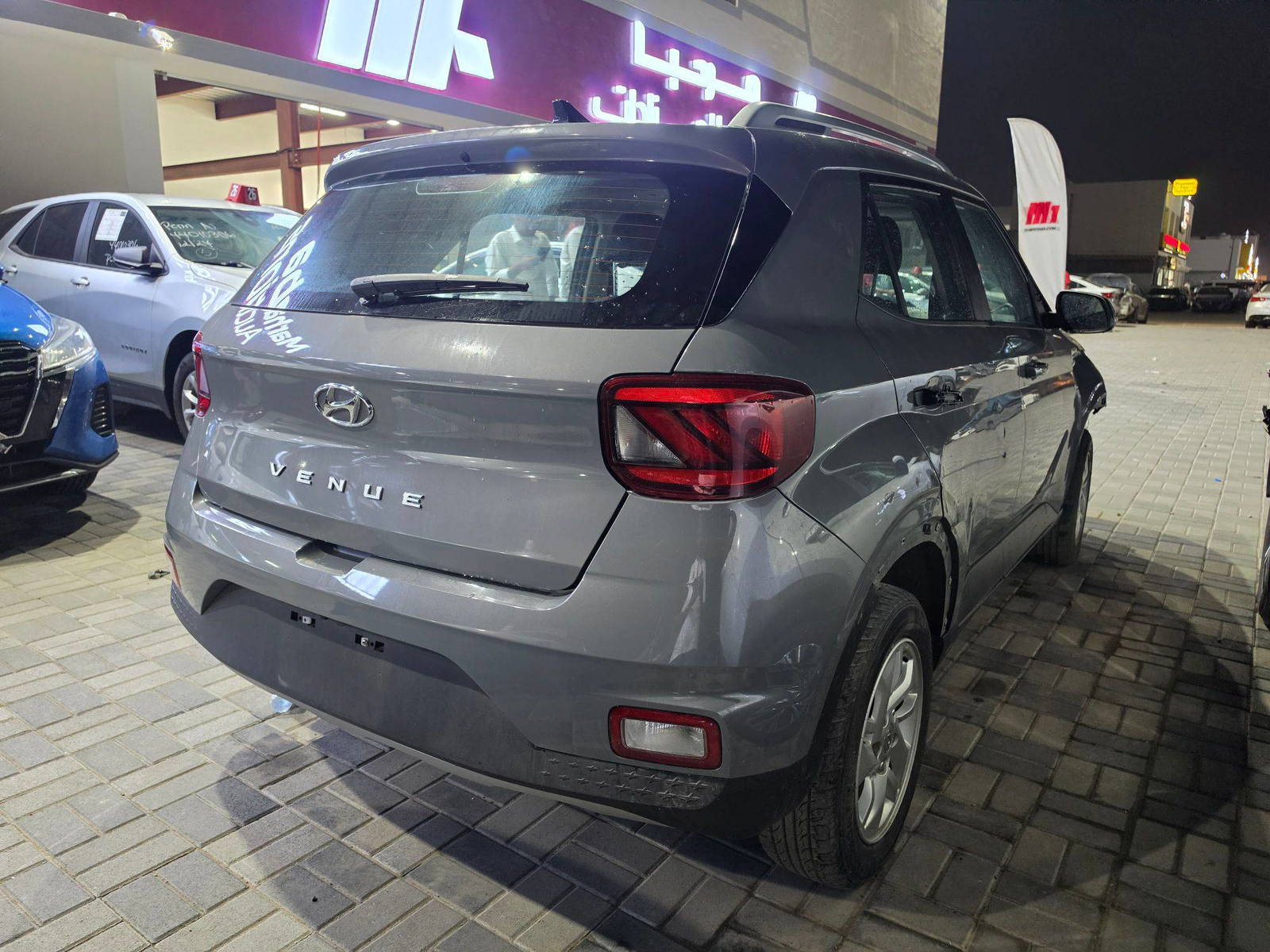 HYUNDAI VENUE SEL 2020 - Marhaba Auction Used Cars - Image 5