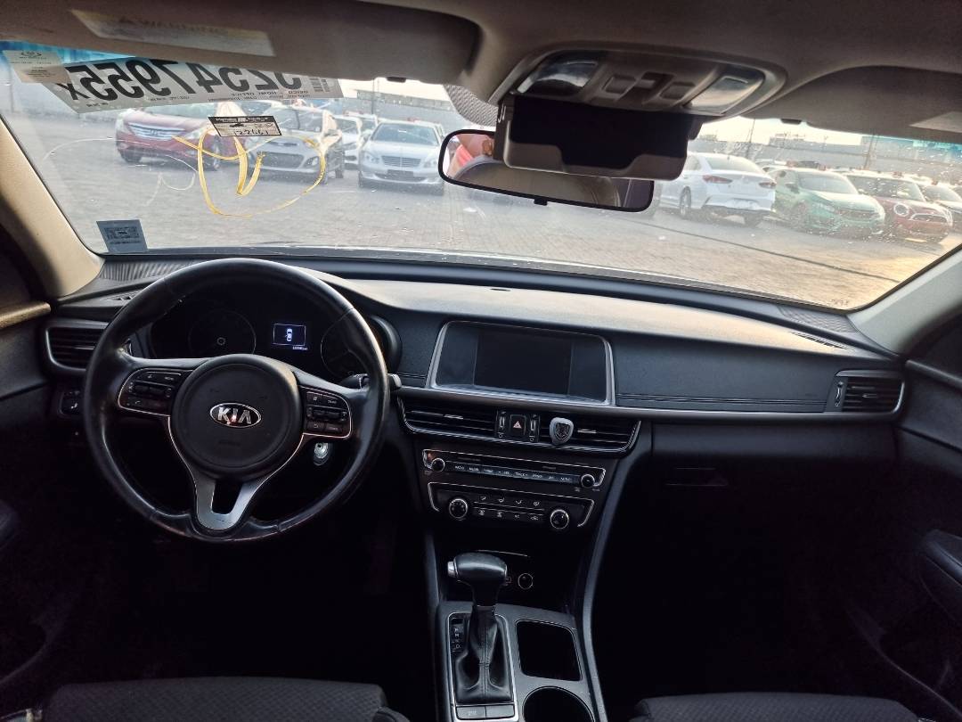 2018 KIA OPTIMA — 122661 Miles — Lot 215487 — Souq - Marhaba Auctions Used Cars - Image 8