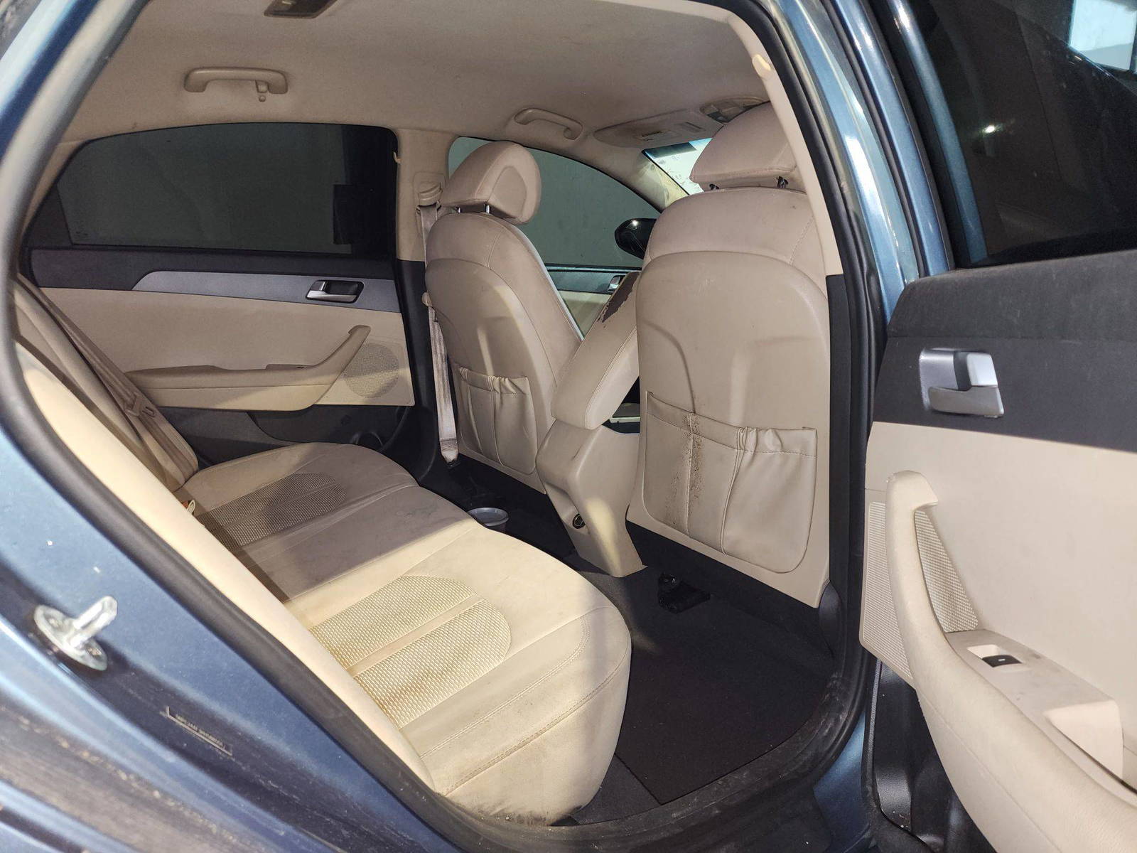 2017 HYUNDAI SONATA — 142960 Miles — Lot 6671299 — Al Quoz - Marhaba Auctions Used Cars - Image 7