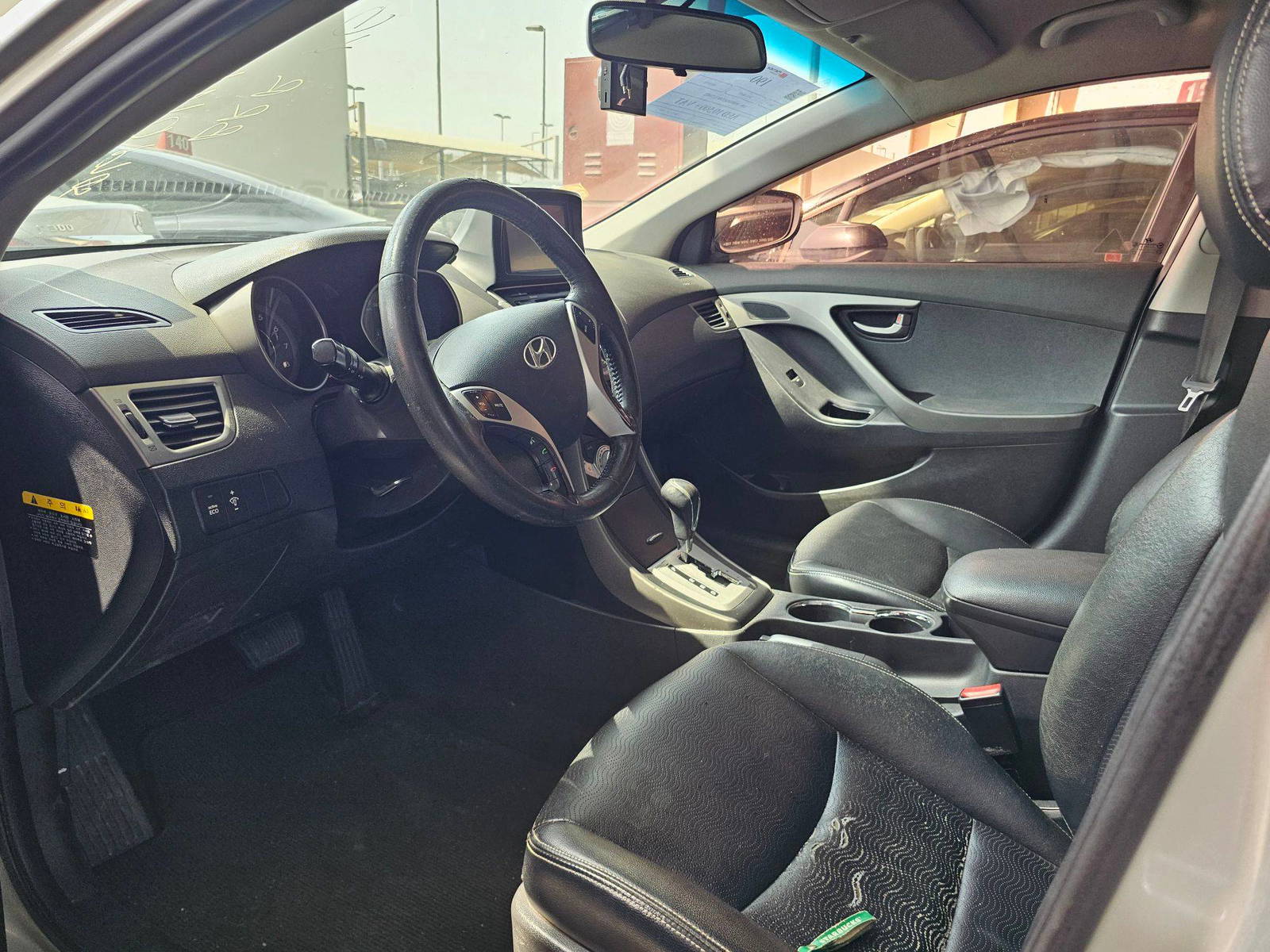 2012 HYUNDAI AVANTE — 167641 KM — Lot 276422 — Souq - Marhaba Auctions Used Cars - Image 8