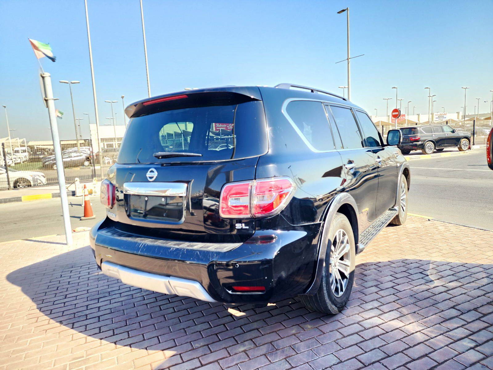 2018 NISSAN ARMADA — 120117 Miles — Lot D7J9056829 — Souq - Marhaba Auctions Used Cars - Image 3