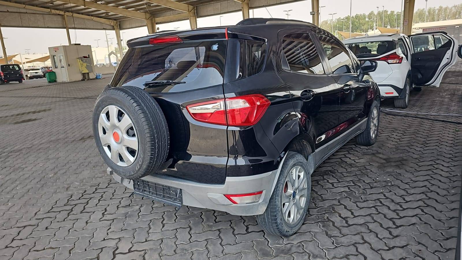 2016 FORD ECOSPORT — 190860 KM — Lot 2AGB53247 — Souq - Marhaba Auctions Used Cars - Image 5