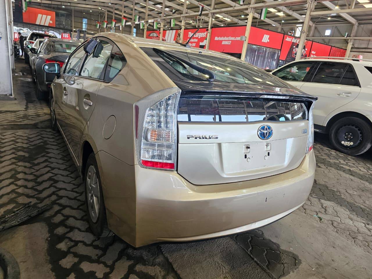 2010 TOYOTA PRIUS — 222544 Miles — Lot 1015570 — Main - Marhaba Auctions Used Cars - Image 6