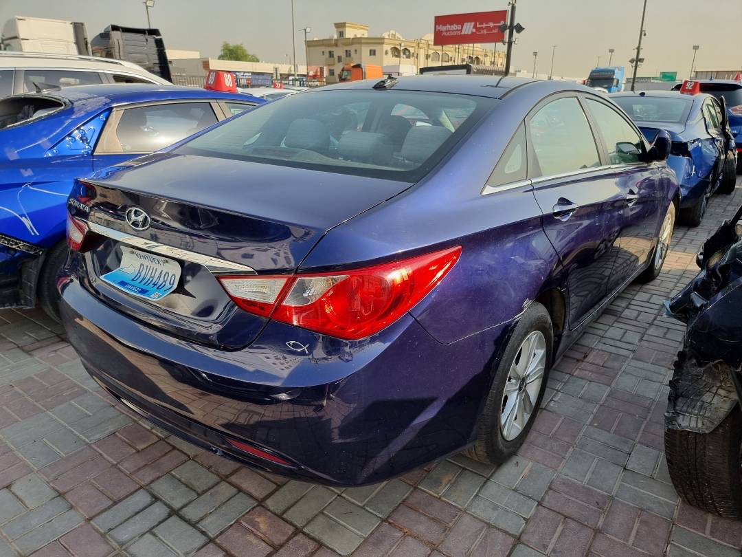 2013 HYUNDAI SONATA — 172665 Miles — Lot 125487 — Ind. 12 - Marhaba Auctions Used Cars - Image 5