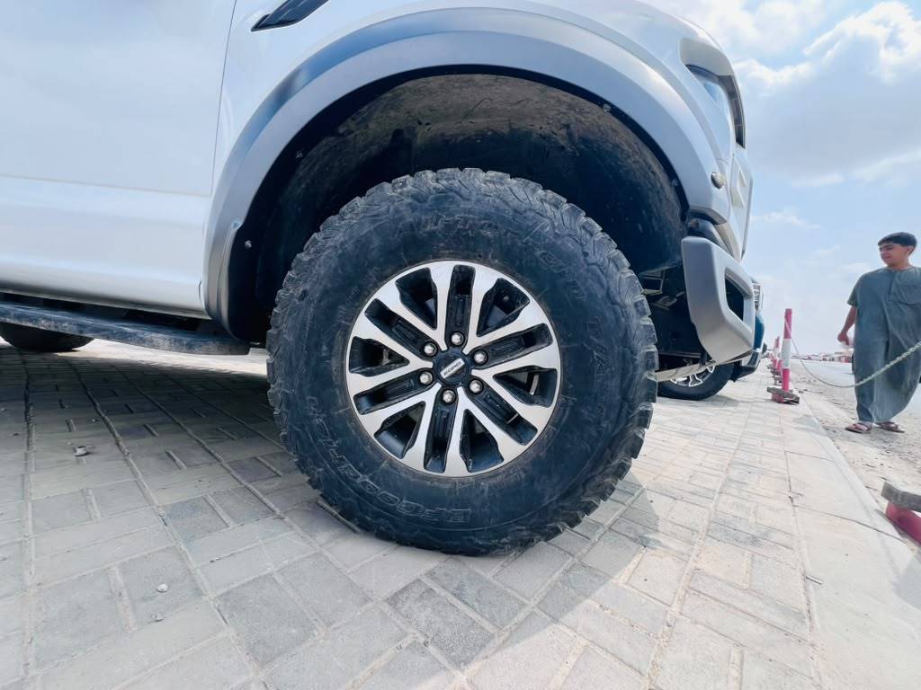 2020 FORD F150 - Raptor — 76243.4 Miles — Lot LFA71670 - Marhaba Auctions Used Cars - Image 11