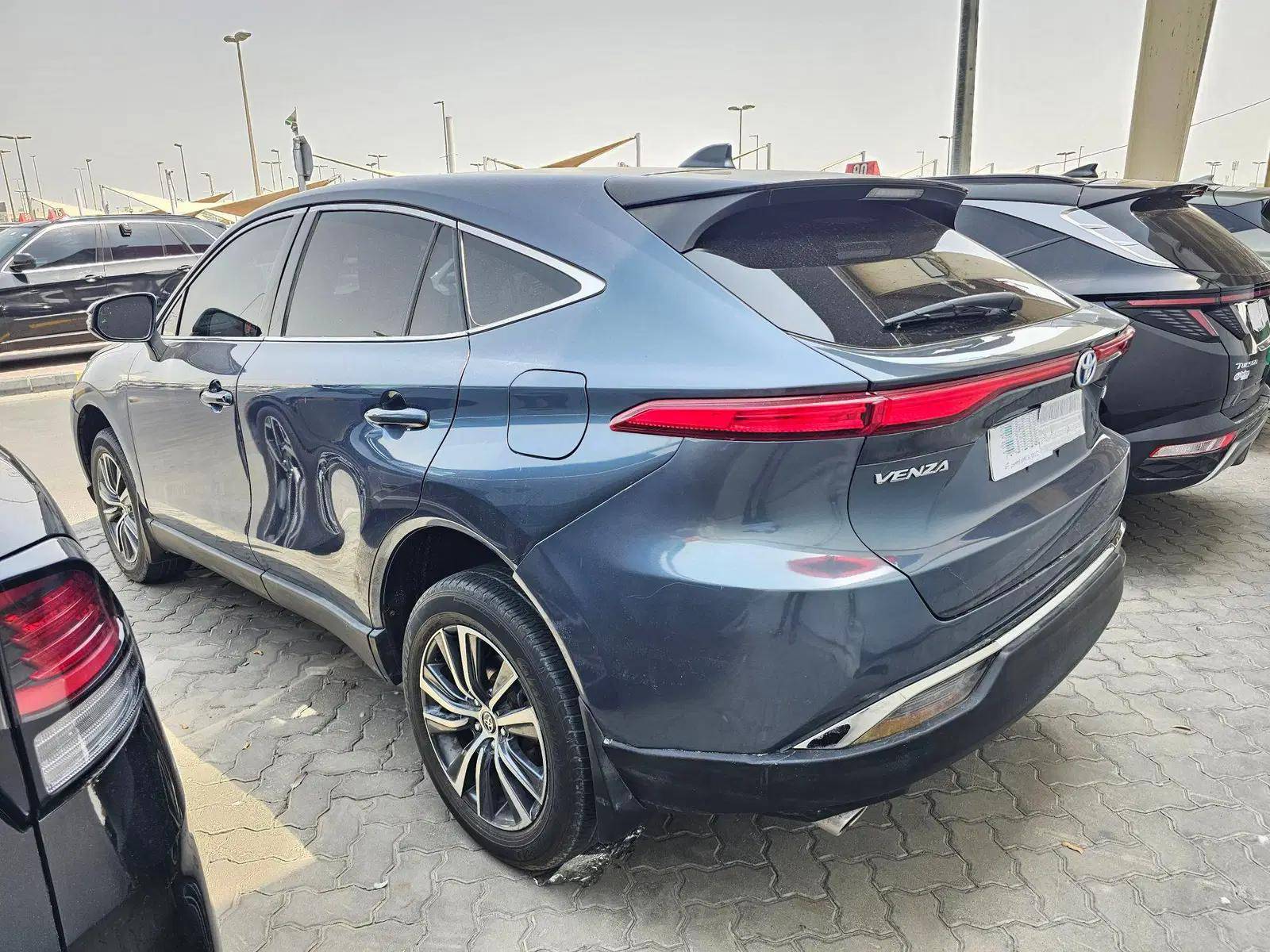 2022 TOYOTA VENZA — 65666 KM — Lot AH3NJ114499 — Souq - Marhaba Auctions Used Cars - Image 6