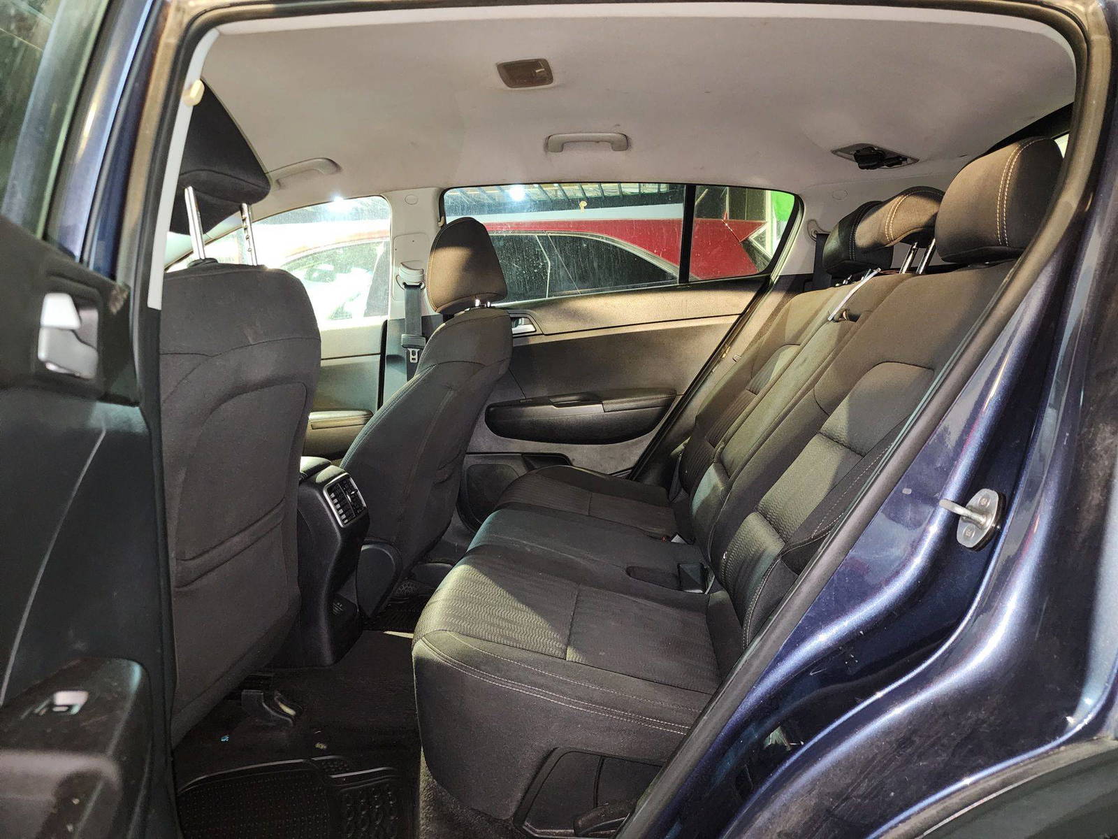 2017 KIA SPORTAGE — 233640 Miles — Lot 1292238 — Al Quoz - Marhaba Auctions Used Cars - Image 8