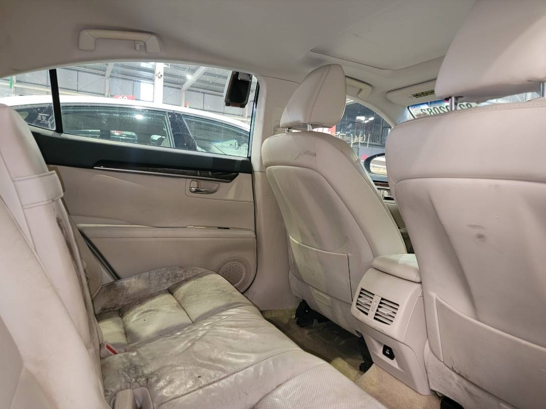 2015 LEXUS ES 350 — 144735 Miles — Lot 82292083 - Marhaba Auctions Used Cars - Image 4