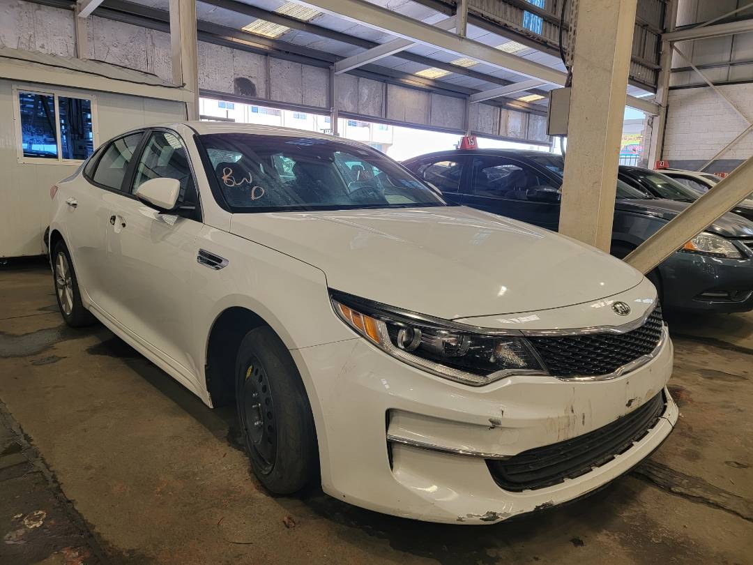 2017 KIA OPTIMA — 87267 Miles — Lot G124947 — Main - Marhaba Auctions Used Cars - Image 4