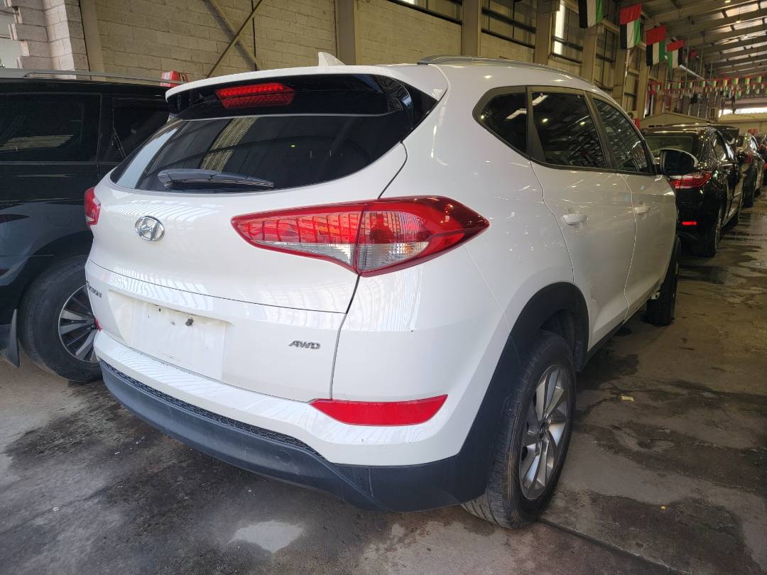 2018 HYUNDAI TUCSON — 120862 Miles — Lot 768001 — Main - Marhaba Auctions Used Cars - Image 3