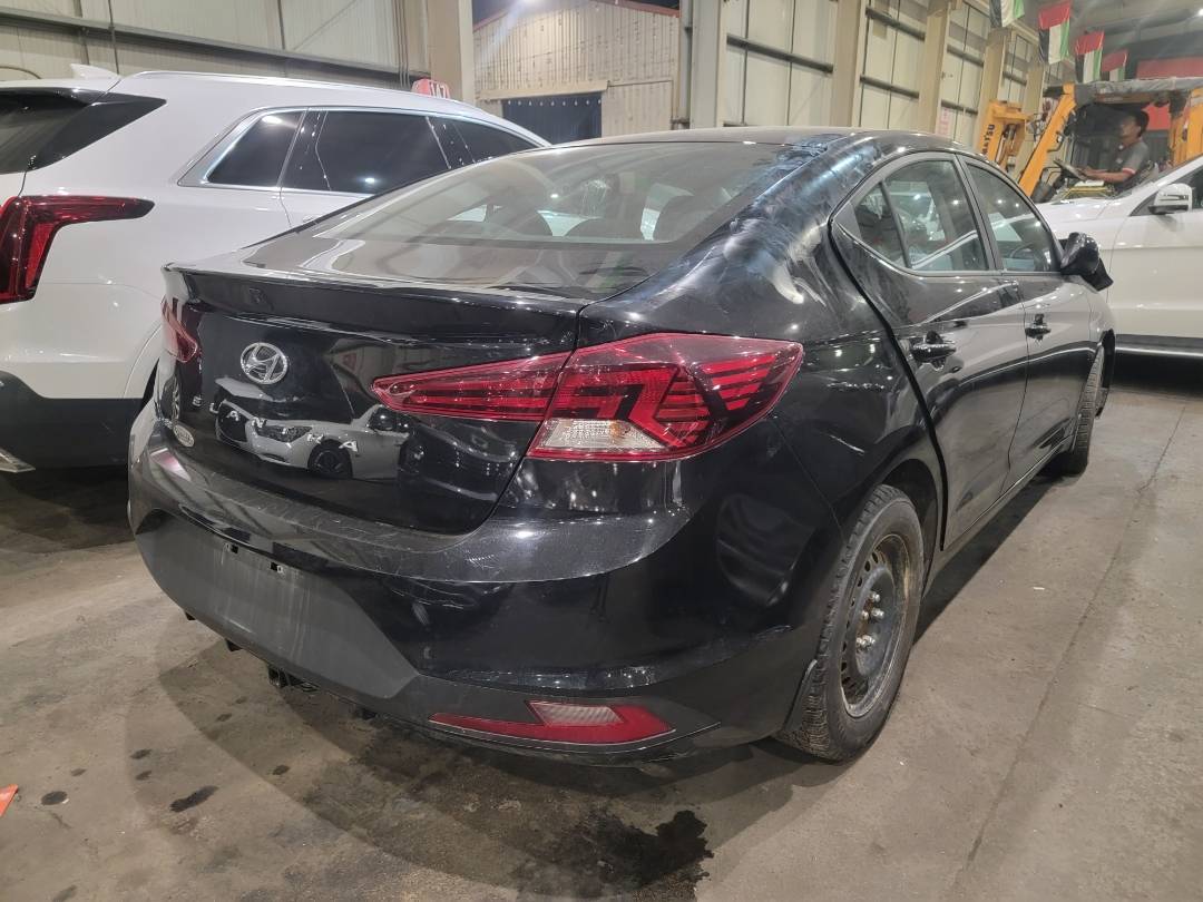2020 HYUNDAI ELANTRA — 125977 KM — Lot 43217175 — Main - Marhaba Auctions Used Cars - Image 4