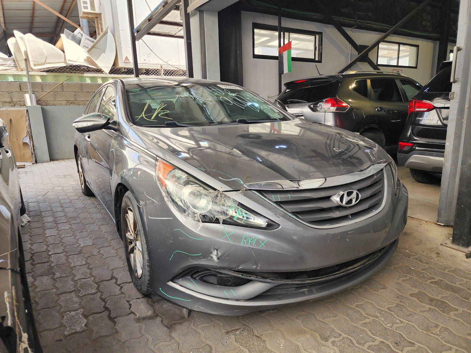 2014 HYUNDAI SONATA — 187558 Miles — Lot 900786 — Al Quoz - Marhaba Auctions Used Cars - Image 3