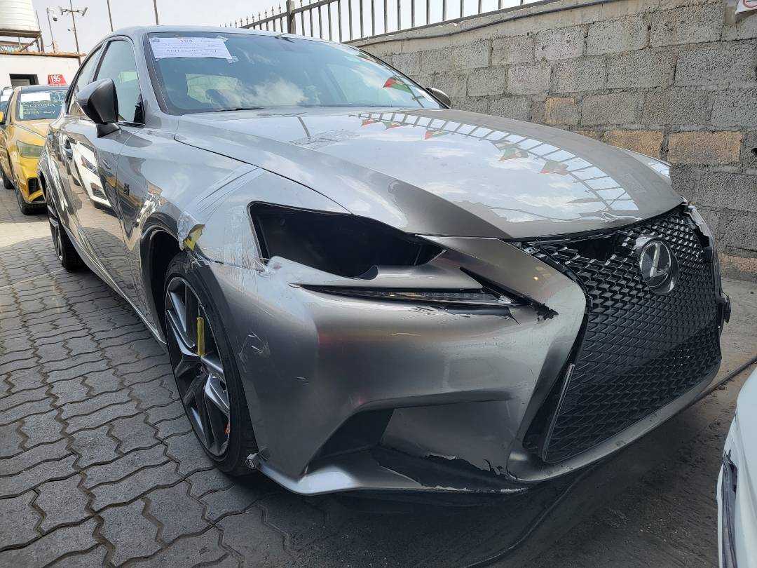 2016 LEXUS IS 200T — 139493 Miles — Lot 3G5035408 — Main - Marhaba Auctions Used Cars - Image 4
