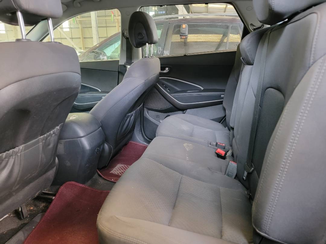 2019 HYUNDAI SANTA FE — 165234 KM — Lot KU301401 — Main - Marhaba Auctions Used Cars - Image 6