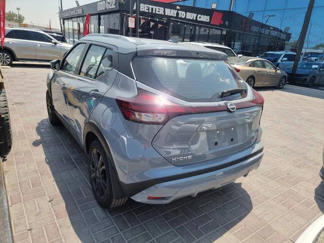 NISSAN KICKS