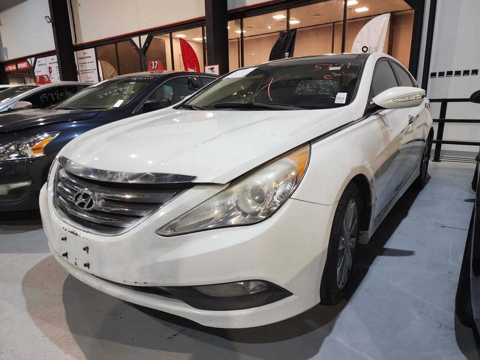 2014 HYUNDAI SONATA — 264446 Miles — Lot 39875371 — Al Quoz - Marhaba Auctions Used Cars - Image 4