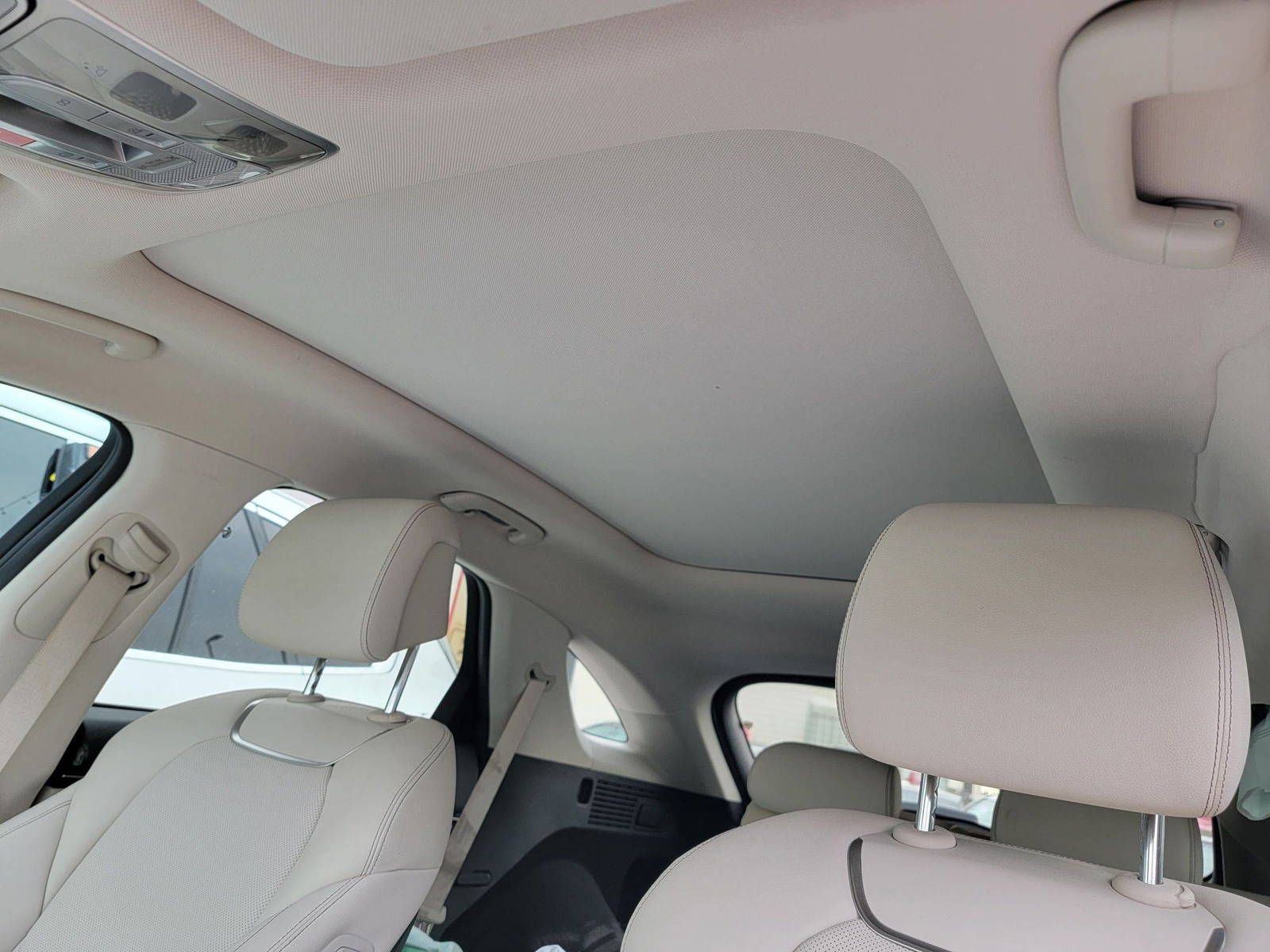 GENESIS GV70 2024 - Marhaba Auction Used Cars - Image 9