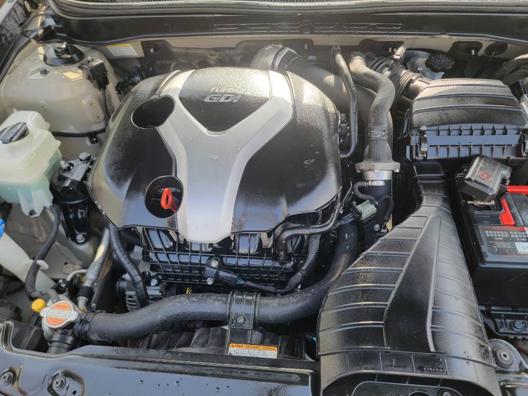 2011 HYUNDAI SONATA — 167508 Miles — Lot H273556 - Marhaba Auctions Used Cars - Image 5