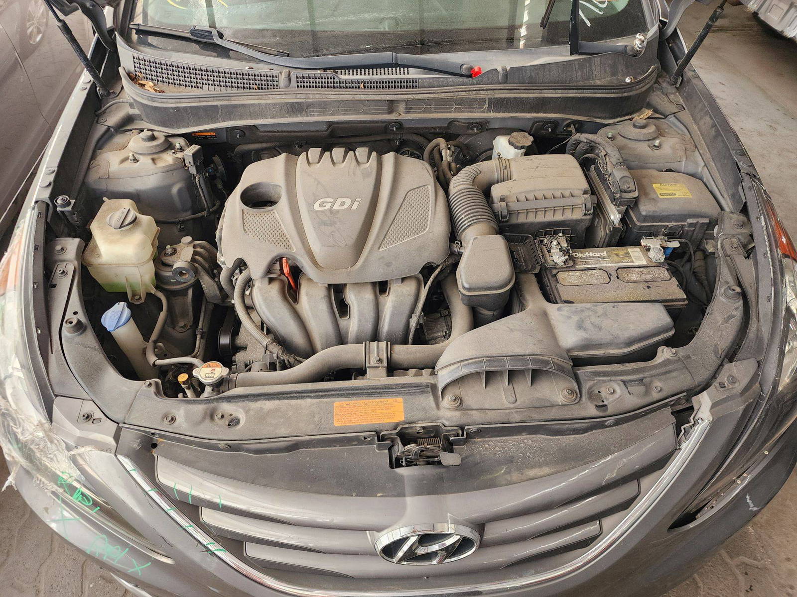 2014 HYUNDAI SONATA — 187558 Miles — Lot 900786 — Al Quoz - Marhaba Auctions Used Cars - Image 12