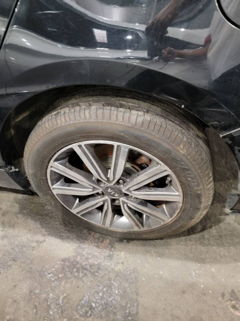 2019 KIA OPTIMA — 83064 Miles — Lot G356025 — Main - Marhaba Auctions Used Cars - Image 9