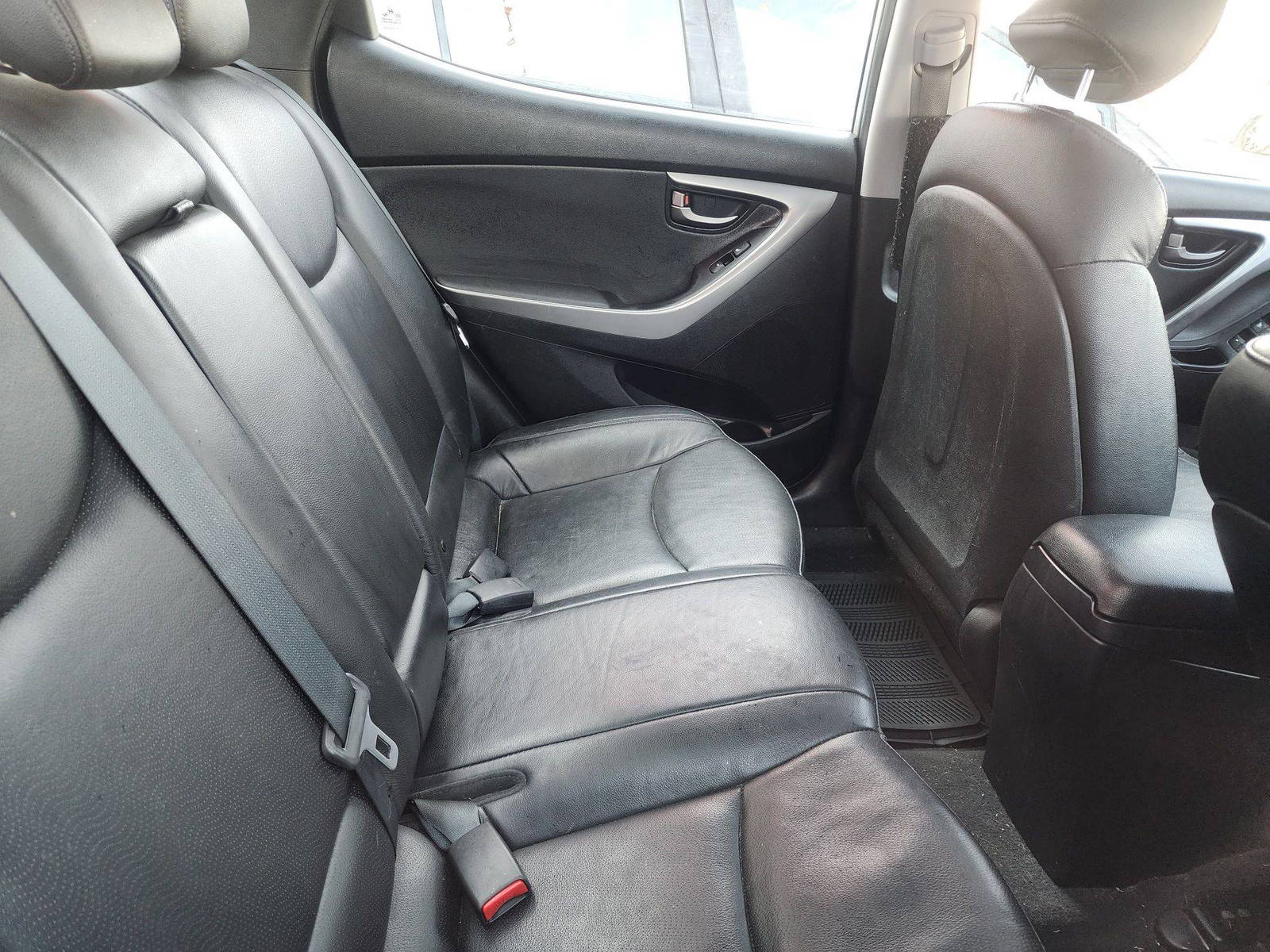 2012 HYUNDAI ELANTRA — 140918 Miles — Lot 71054093 - Marhaba Auctions Used Cars - Image 10