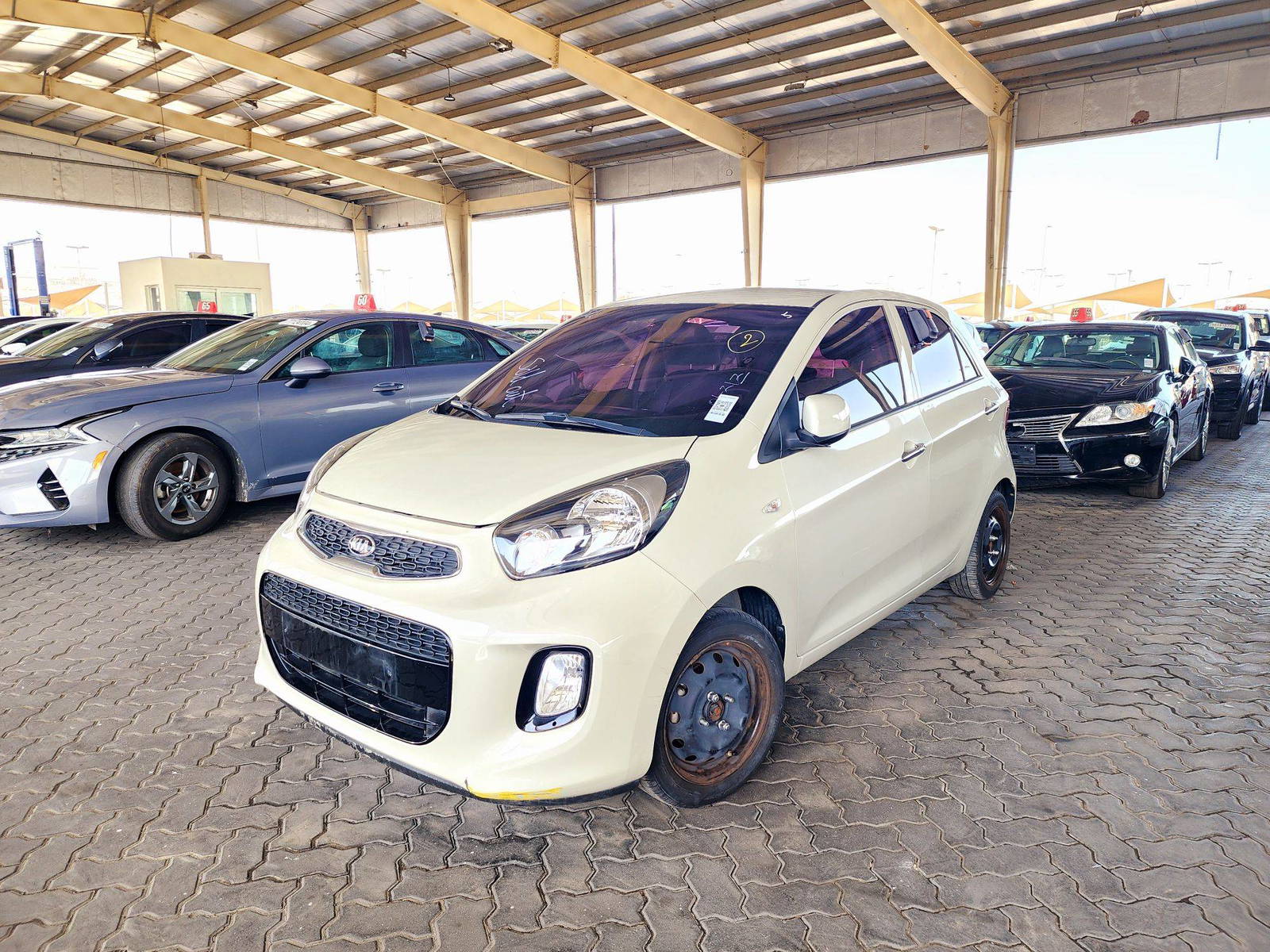 2016 KIA MORNING — 119200 KM — Lot 057882 — Souq - Marhaba Auctions Used Cars - Image 5