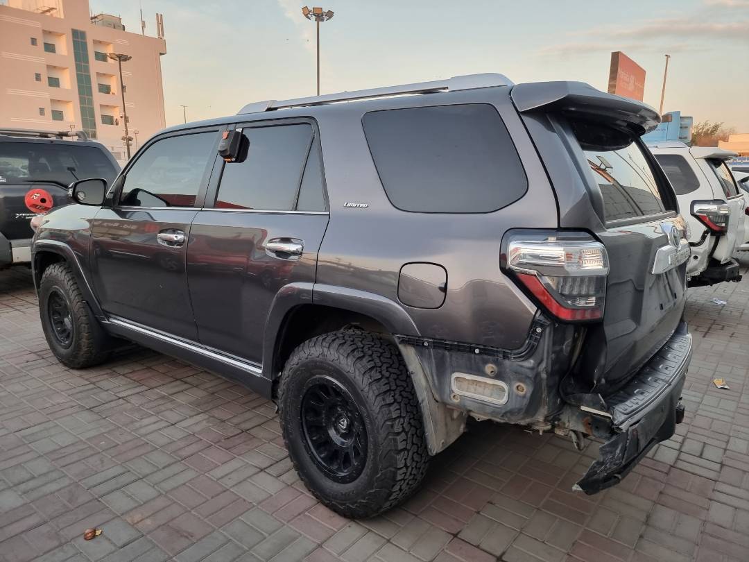 2018 TOYOTA 4RUNNER SR5 — 85538 Miles — Lot 215478 — Ind. 12 - Marhaba Auctions Used Cars - Image 5
