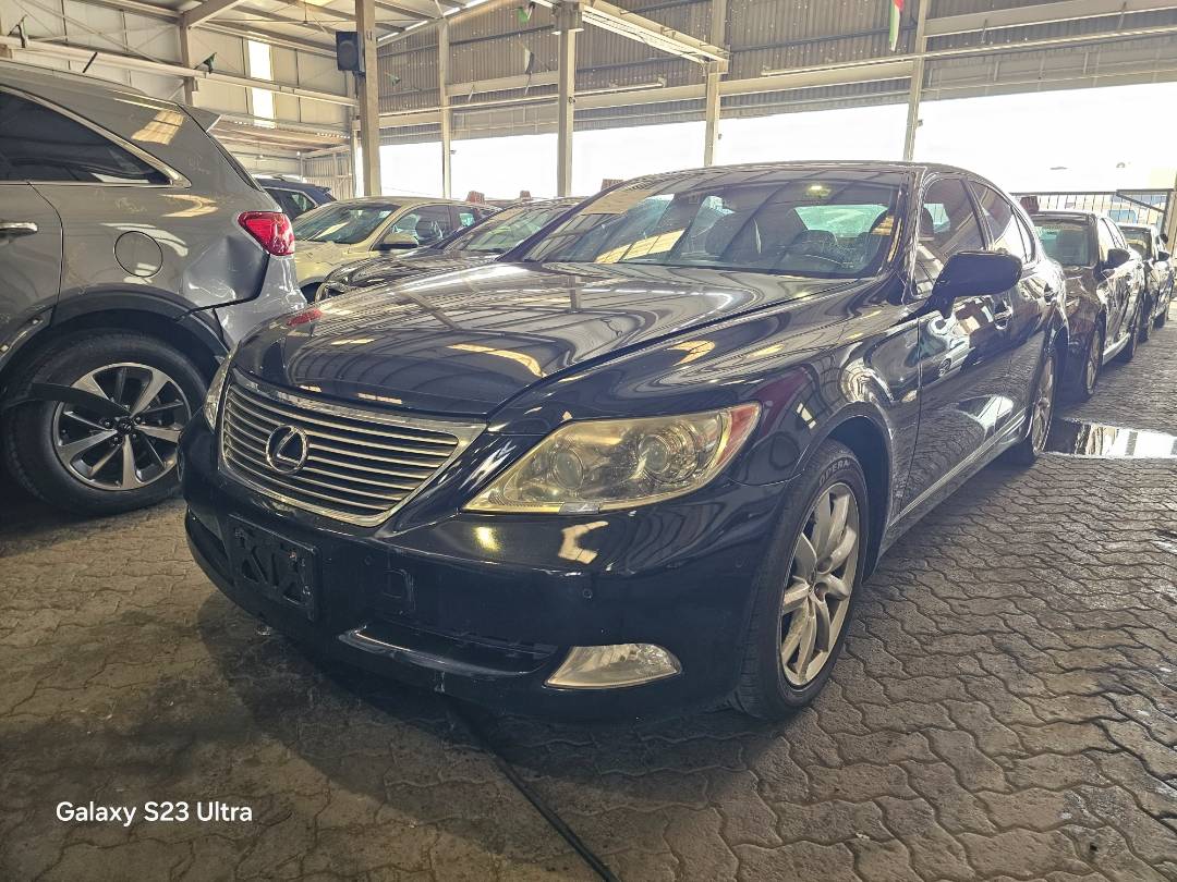 2007 LEXUS LS 460 — 331694 KM — Lot 029775 — Main - Marhaba Auctions Used Cars - Image 4