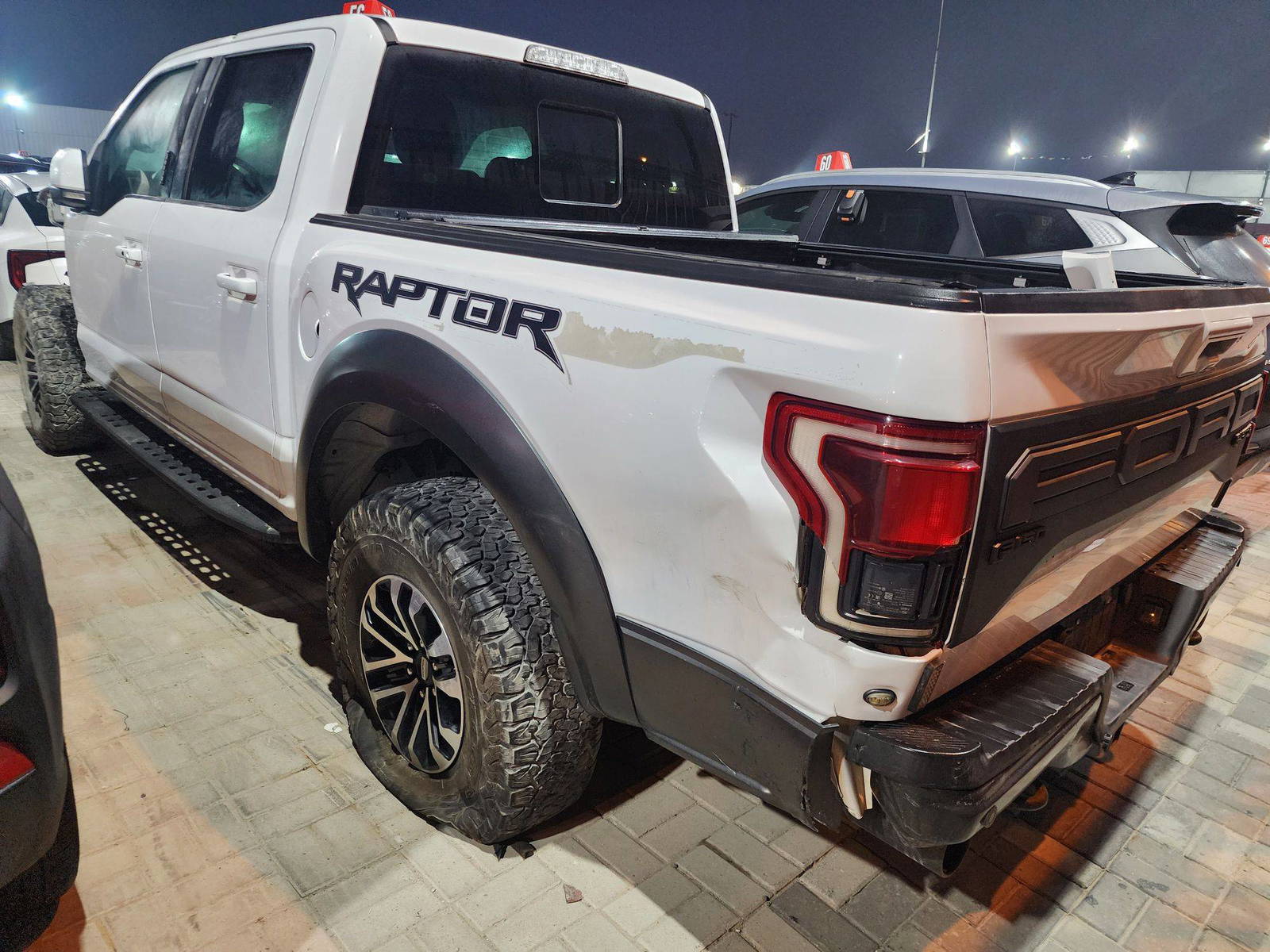 2019 FORD F150 - Raptor — 163893 Miles — Lot 69478445 — Al Sajaa - Marhaba Auctions Used Cars - Image 6