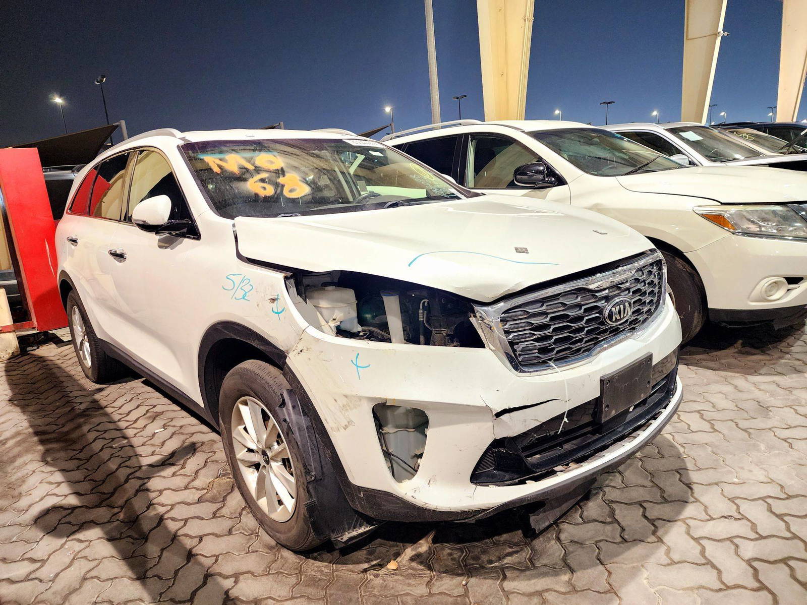 2020 KIA SORENTO — 46141 Miles — Lot 83644974 — Souq - Marhaba Auctions Used Cars - Image 4