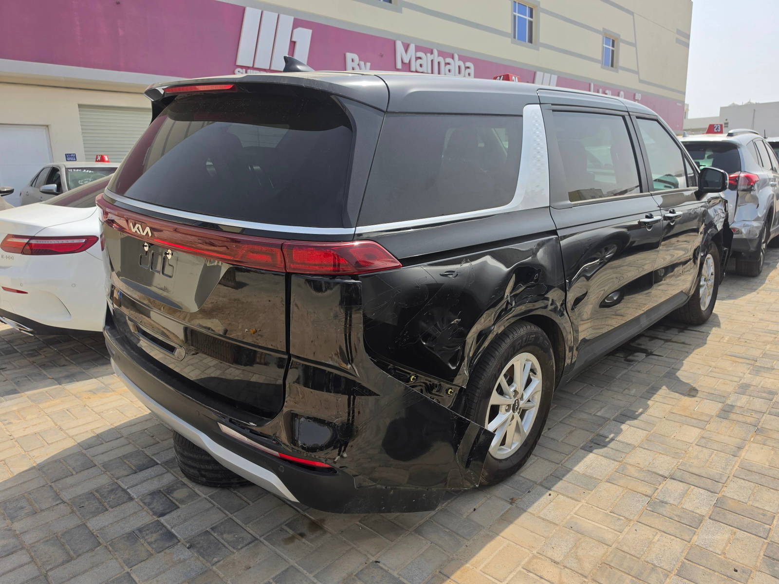 2023 KIA CARNIVAL LX — 61556 Miles — Lot P6292209 - Marhaba Auctions Used Cars - Image 4
