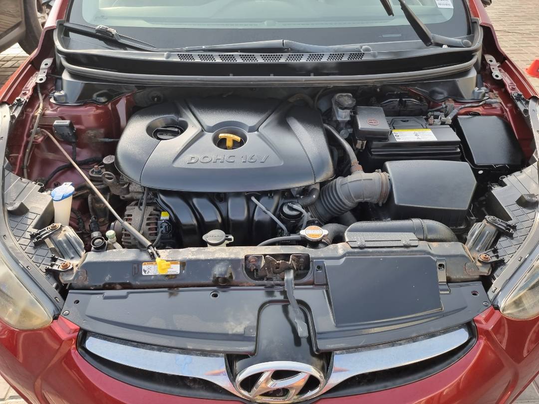 2012 HYUNDAI ELANTRA — 185643 KM — Lot 1325487 — Main - Marhaba Auctions Used Cars - Image 9
