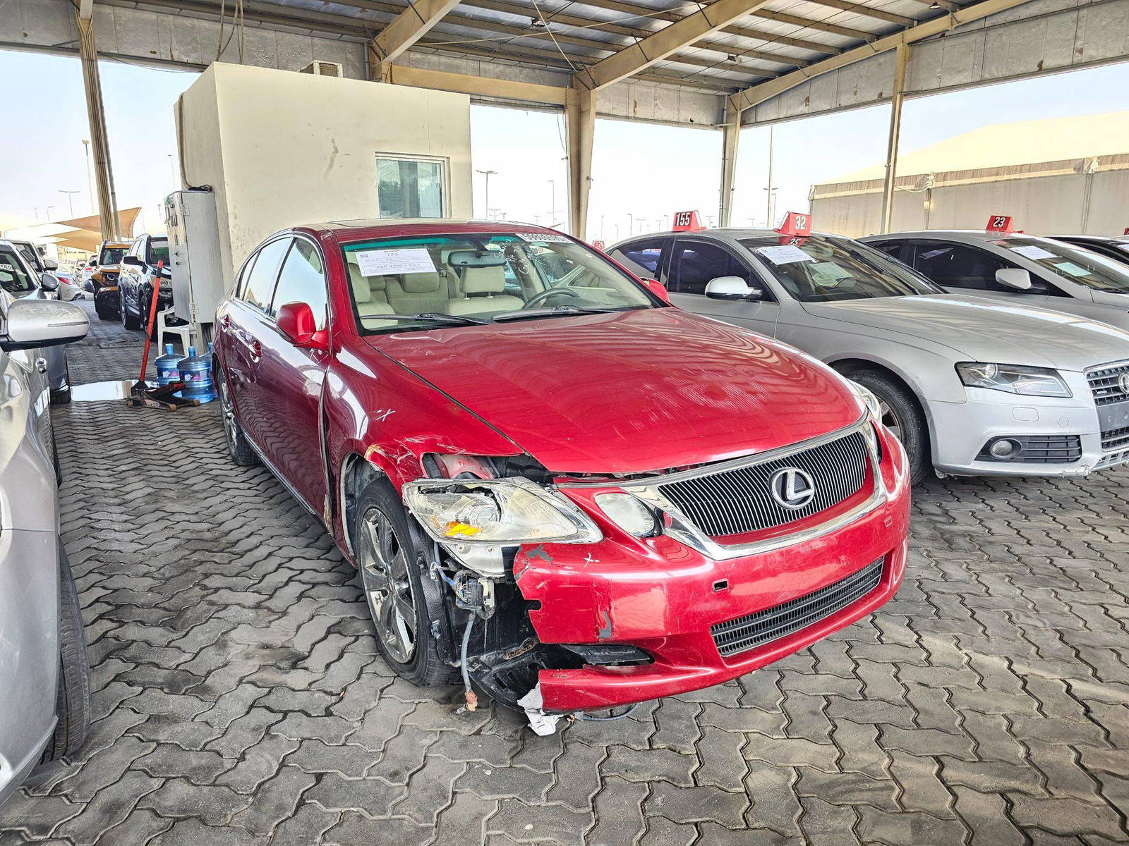2008 LEXUS GS 350 — 195200 KM — Lot 59805595 — Ind. 12 - Marhaba Auctions Used Cars - Image 4