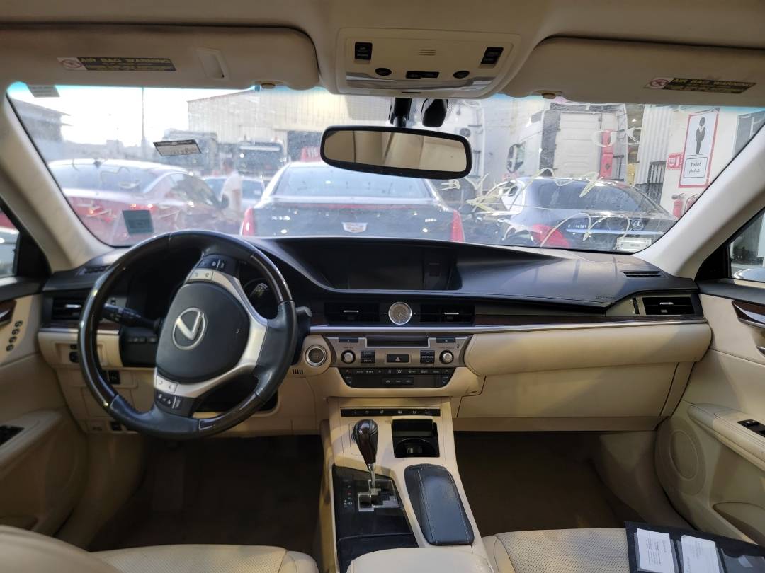 2014 LEXUS ES 350 — 135384 Miles — Lot 2146639 — Main - Marhaba Auctions Used Cars - Image 7
