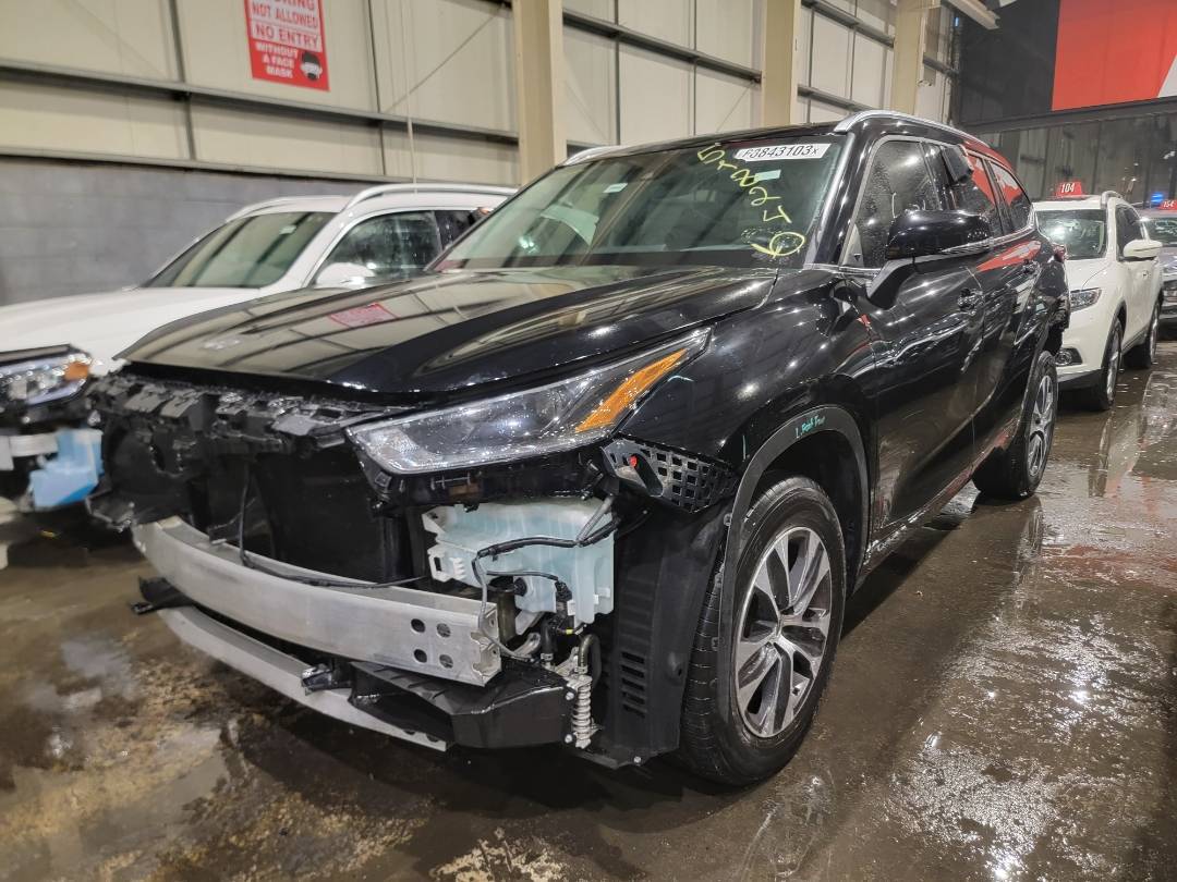 2021 TOYOTA HIGHLANDER — 60314 Miles — Lot S518240 - Marhaba Auctions Used Cars - Image 8
