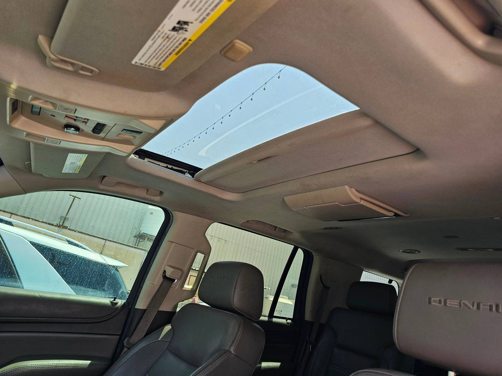 GMC YUKON 2016 - Marhaba Auction Used Cars - Image 4