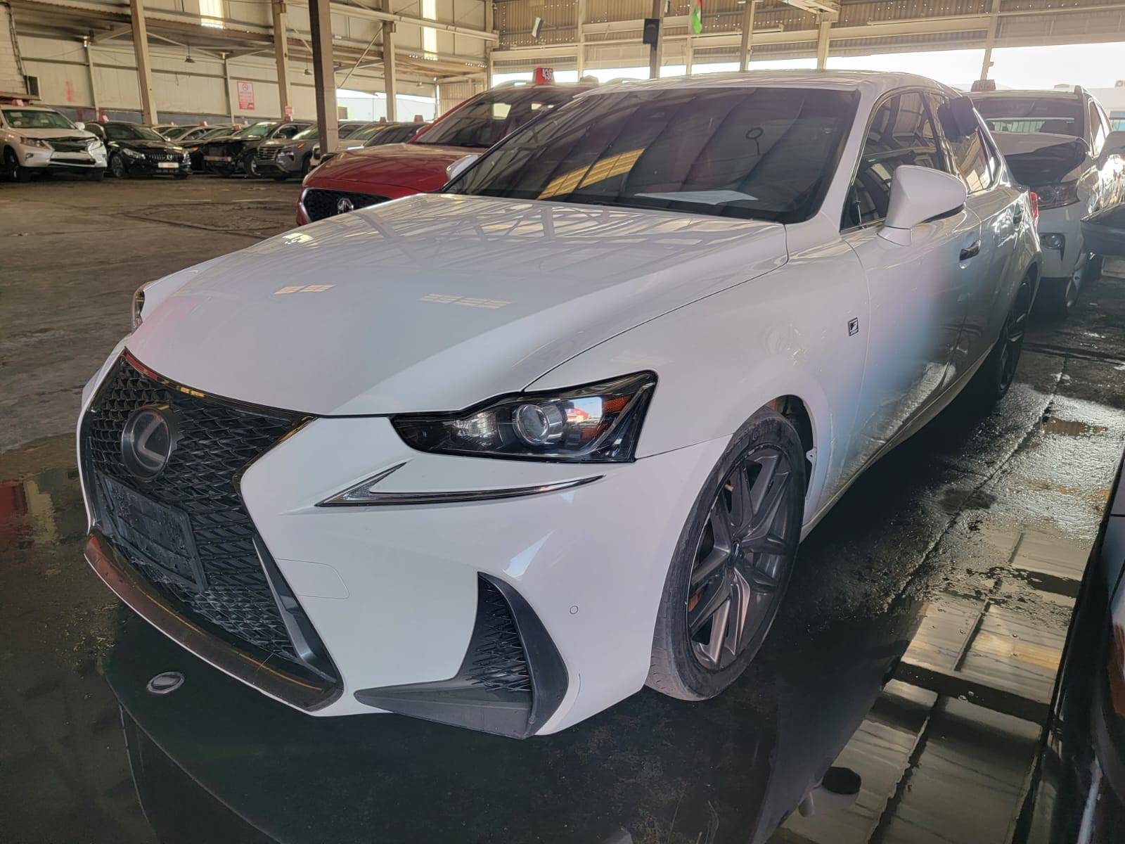 2019 LEXUS IS 300 — 97502 KM — Lot 5092998 — Main - Marhaba Auctions Used Cars - Image 5