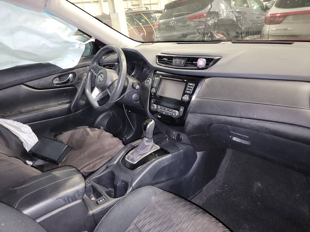 2017 NISSAN ROGUE — 123589 Miles — Lot 780097 - Marhaba Auctions Used Cars - Image 8