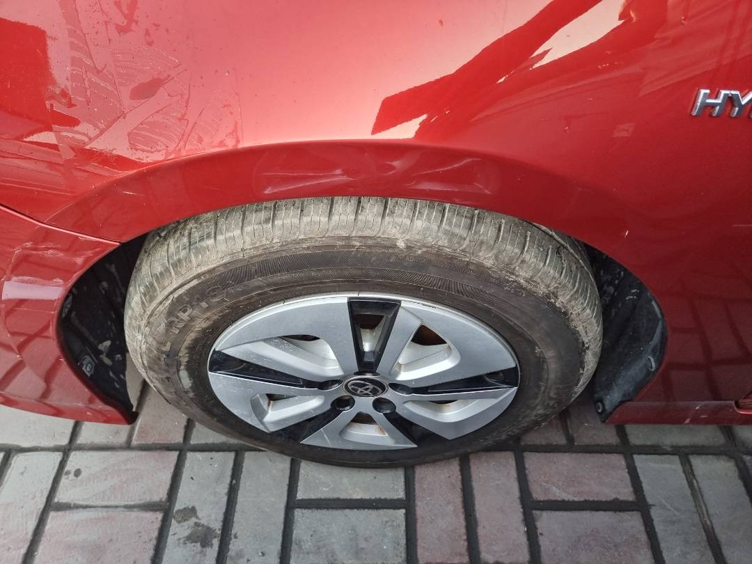 TOYOTA PRIUS 2016 - Marhaba Auction Used Cars - Image 8