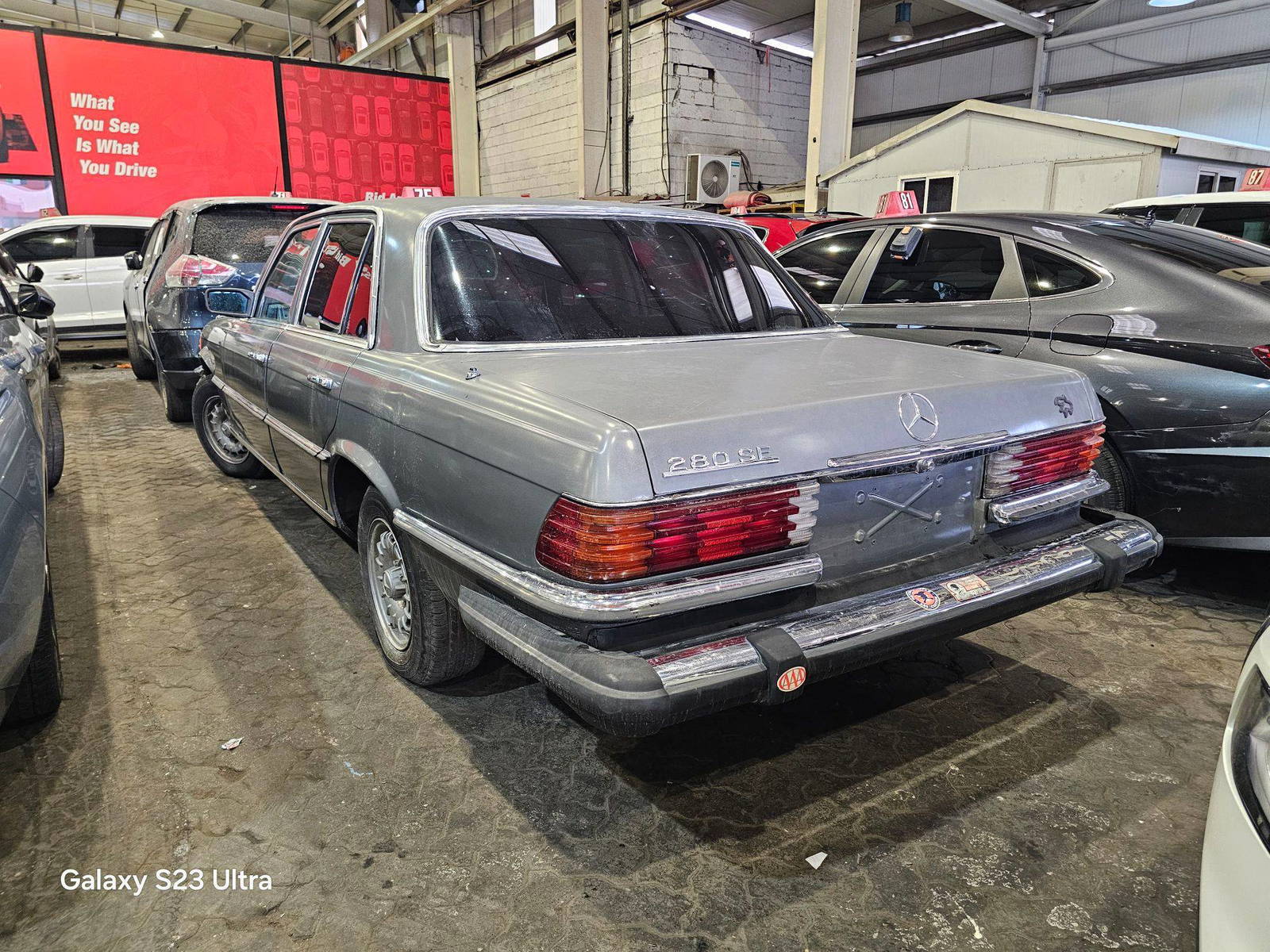 MERCEDES BENZ 280 1980 - Marhaba Auction Used Cars - Image 5