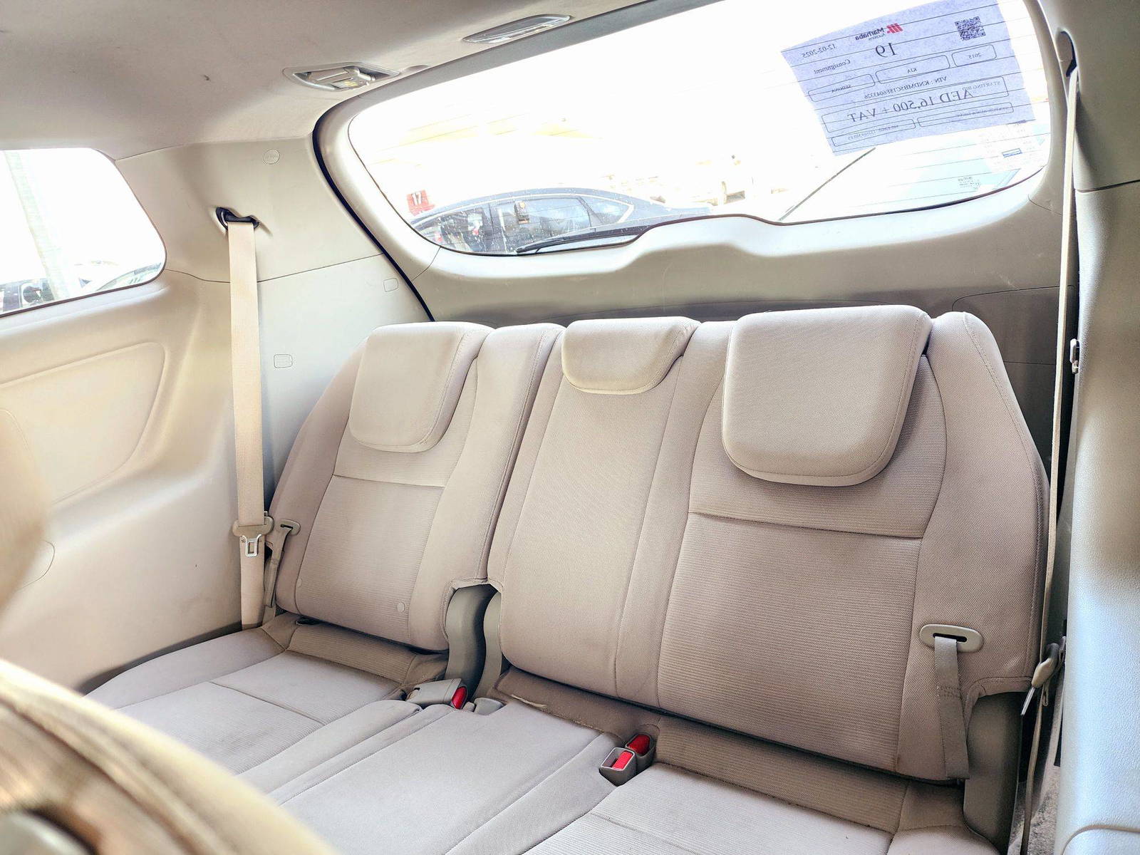 2015 KIA SEDONA — 133669 Miles — Lot 18F6043326 — Souq - Marhaba Auctions Used Cars - Image 6