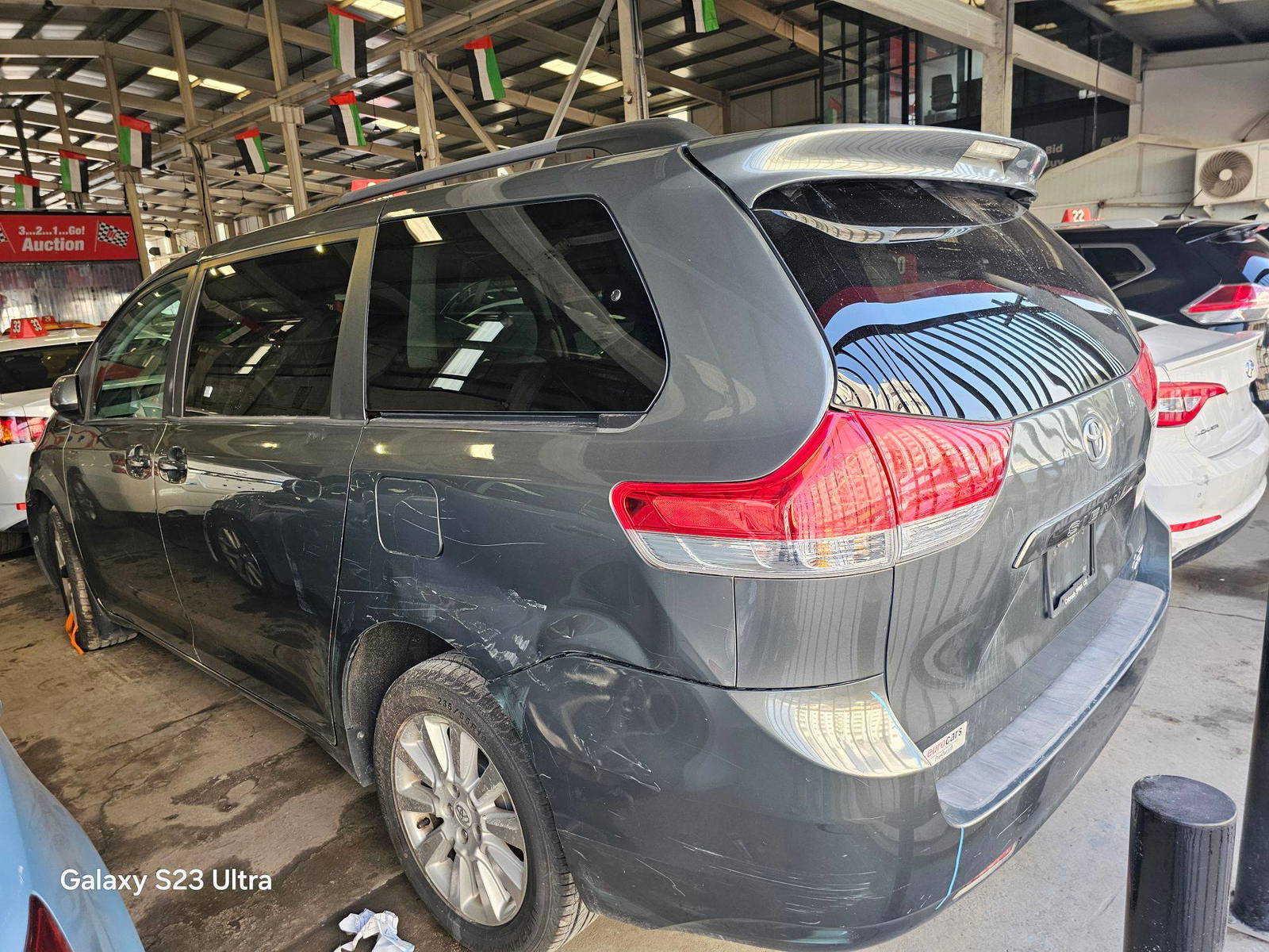 2012 TOYOTA SIENNA — 182499 Miles — Lot S046151 — Main - Marhaba Auctions Used Cars - Image 6